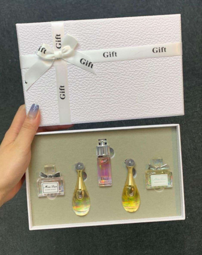 DIOR 5IN1 GIFT SET —20ML