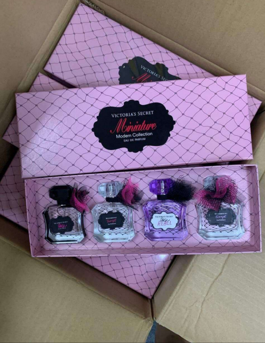 VICTORIA'S SECRET MINIATURE SET 4 IN 1 —30ML